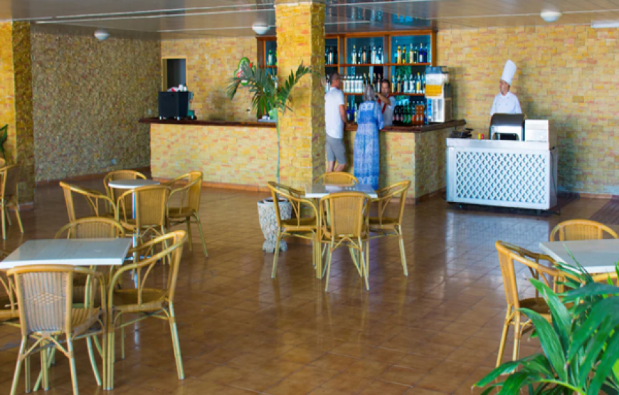 Hotel Marazul