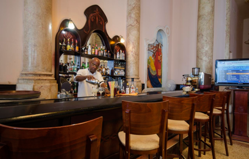Hotel Raquel