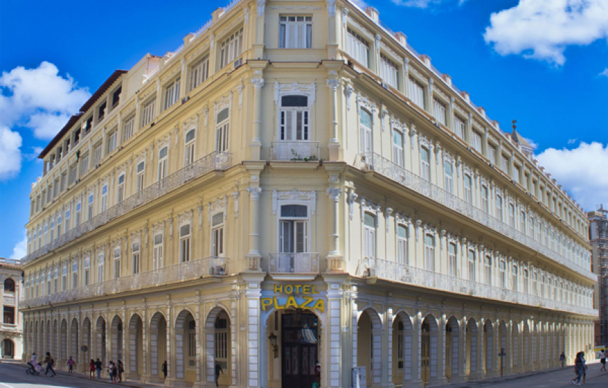 Hotel Plaza