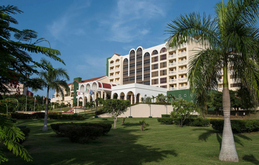 Hotel Valentin Quinta Avenida
