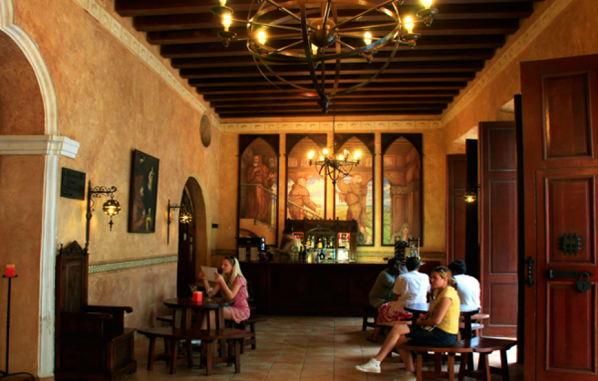 Hotel Los Frailes