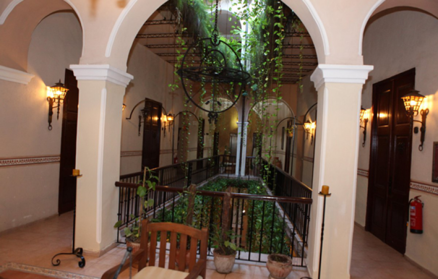 Hotel Los Frailes