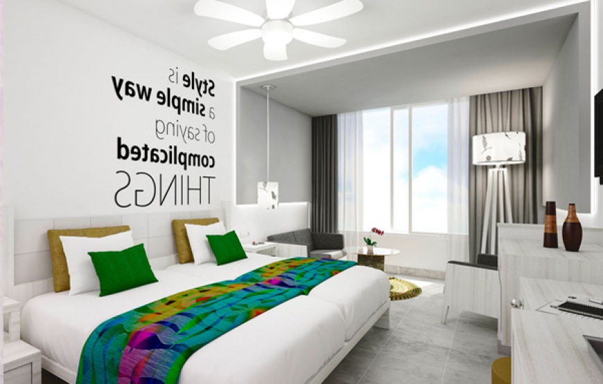 SGL Sol Room Sea View